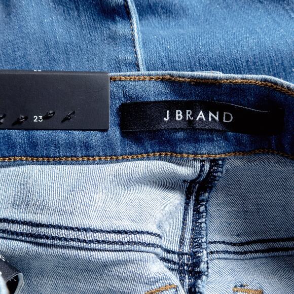 J Brand Women’s Maria Jeans Model Off Duty Quiet Luxury High Rise Raw Hem 23 - Picture 9 of 10